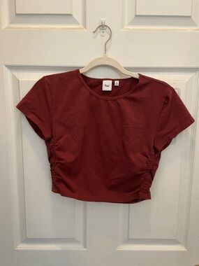 TNA Ruched Crop Tee in Rust Red